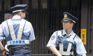 � ������ ���������� �������, ��������� �� ����� � �������� ������