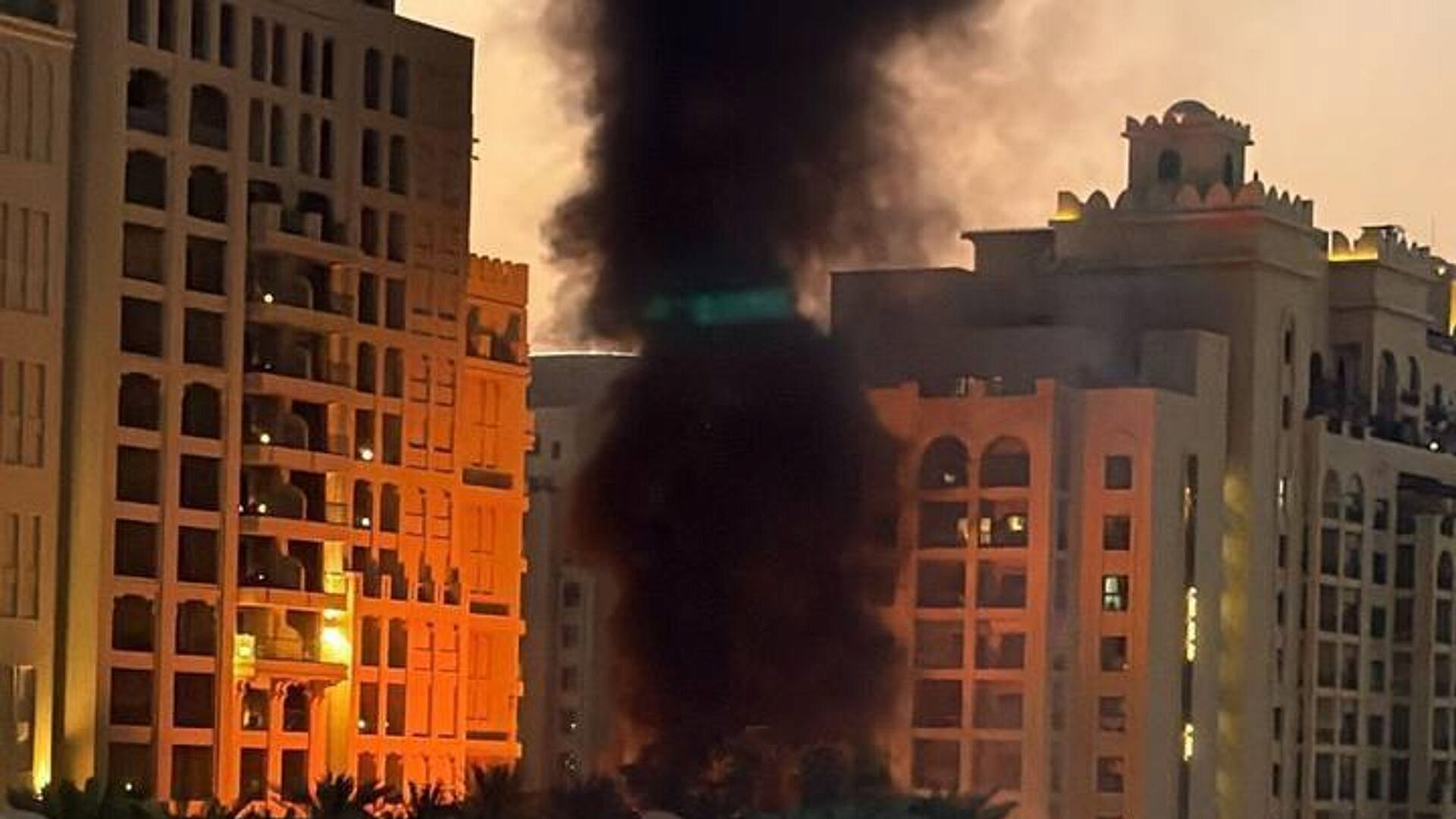 Российский повар рассказал о попаданиях осколков ракет в дома в Дубае