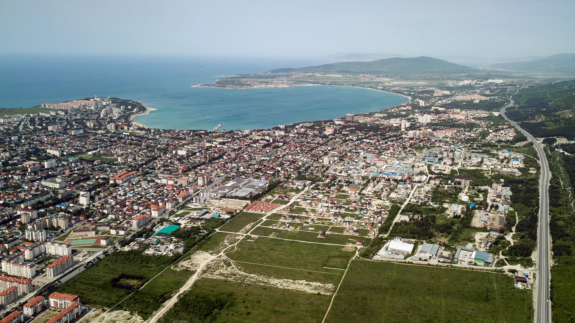 В Геленджике отменили угрозу атаки БПЛА