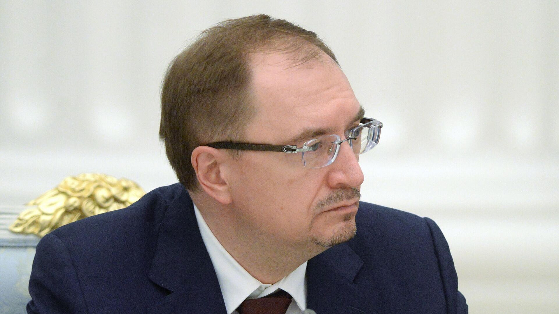 ����� �������� ������� ����� ������� "�� ������� ����� ����������"