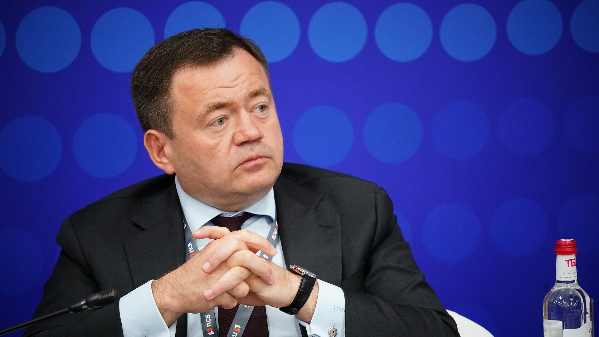 Петр Фрадков предложил усилить стимулы снижения себестоимости продукции ГОЗ