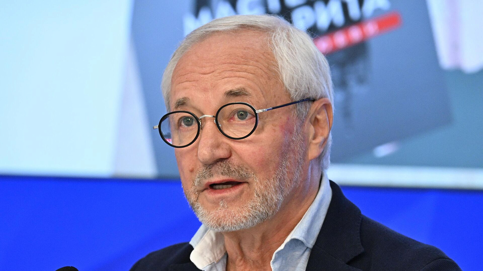 Евгений Герасимов оценил идею введения дресс-кода для посещения театров