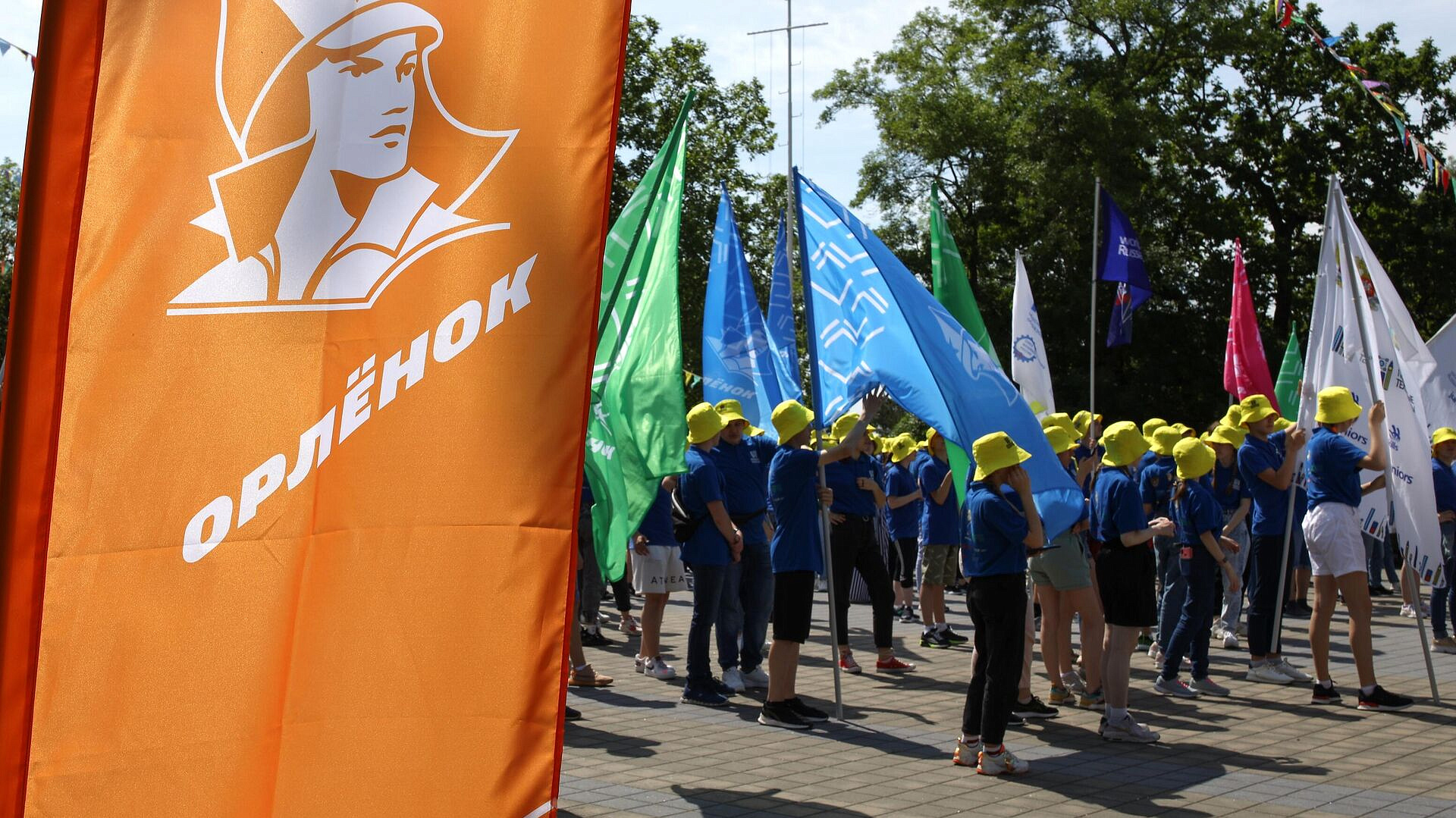 � "�������" �������� ����� �� ������� ������ ����