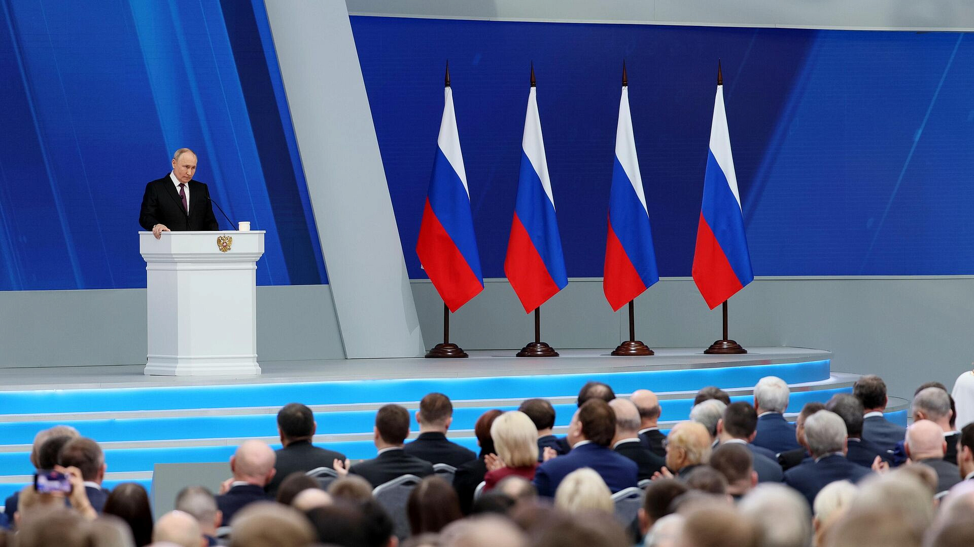 Мишустин прокомментировал решения, озвученные в послании Путина