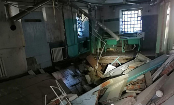Прокуратура и СК начали проверку после обрушения в доме в Перми