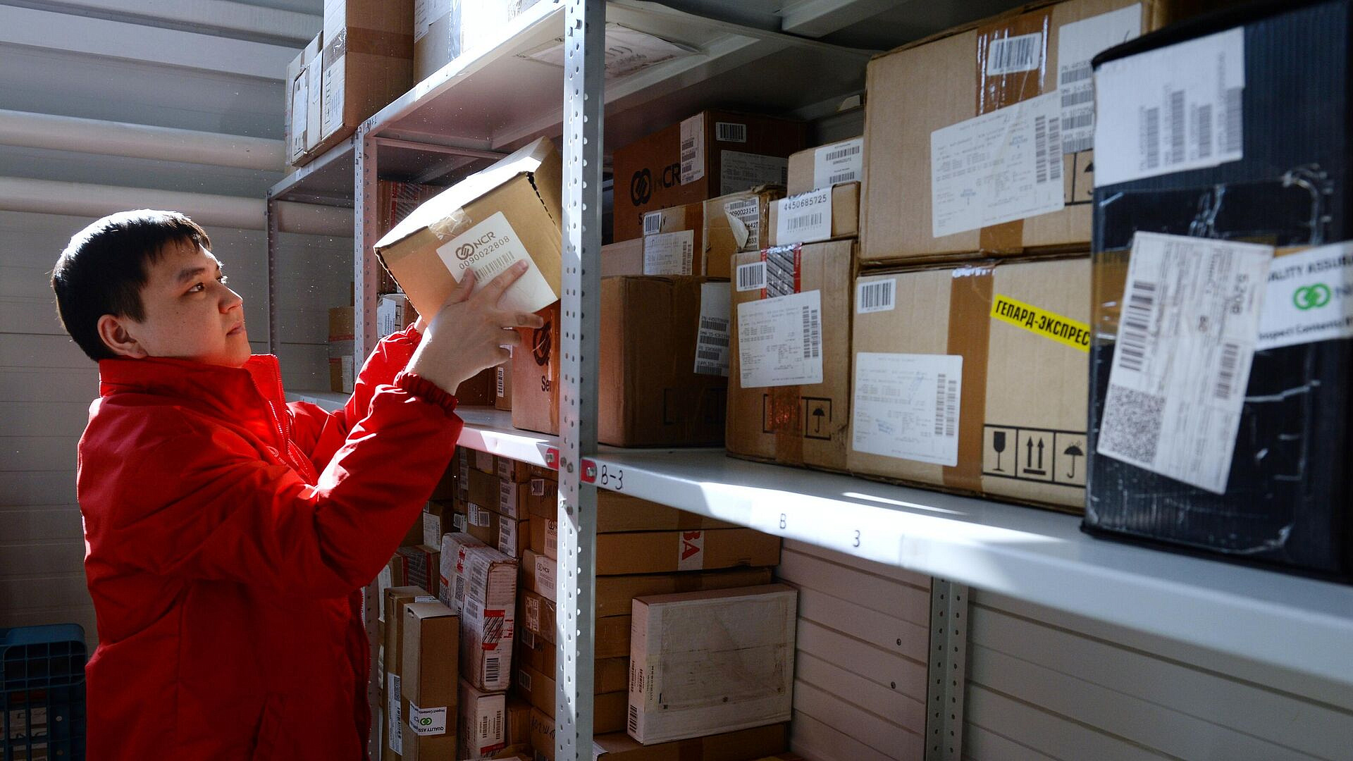 Правила возврата некоторых товаров в России изменились