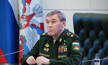 ВС России освободили Веселянку, идут бои в Орехове, заявил Герасимов