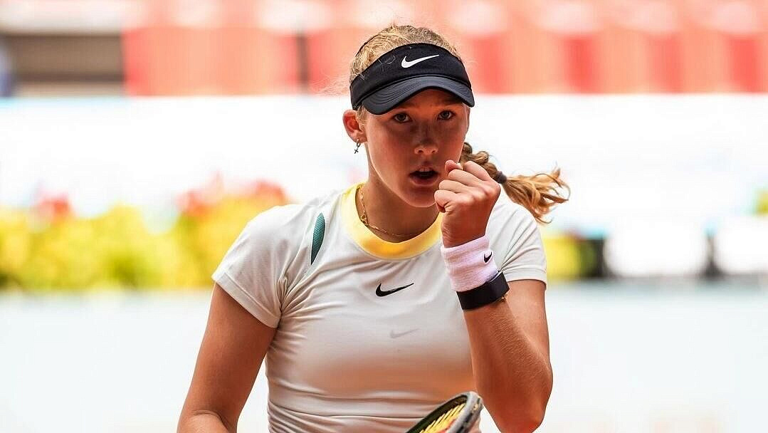 Мирра Андреева возглаваила чемпионскую гонку WTA