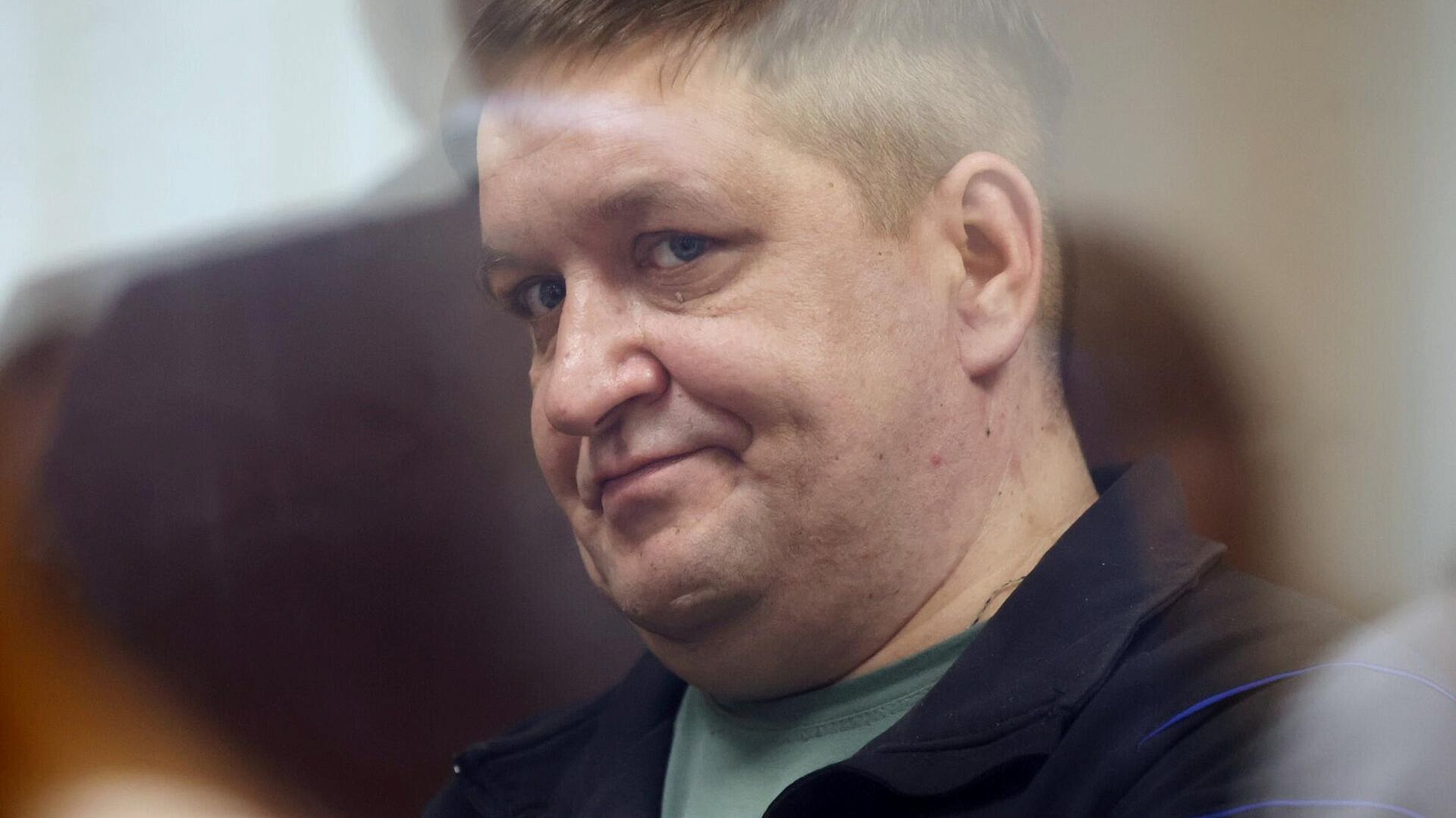 Инспектор, осужденный по делу о пожаре в "Зимней вишне", вышел на свободу