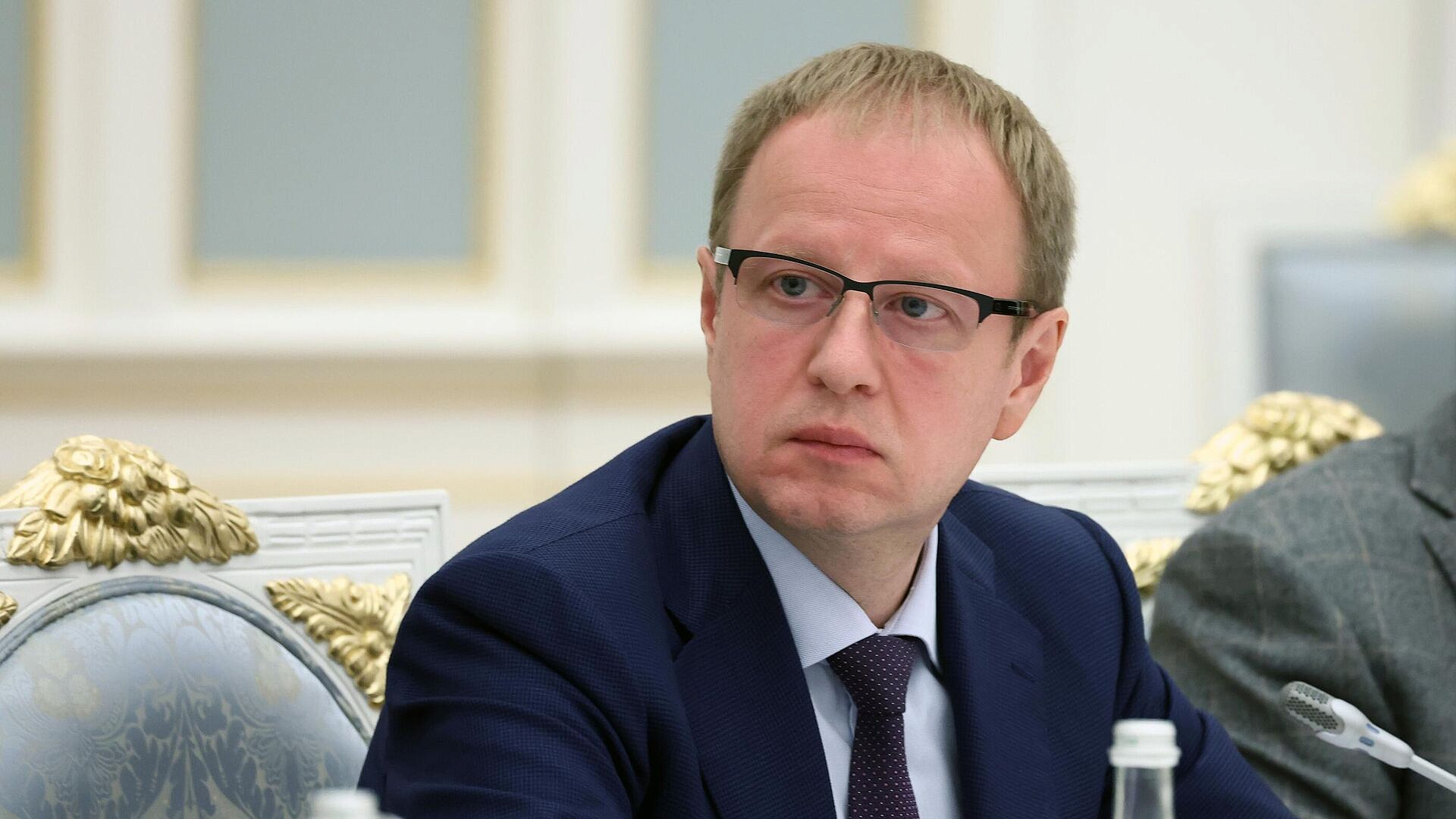 Глава Алтайского края проголосовал на выборах президента