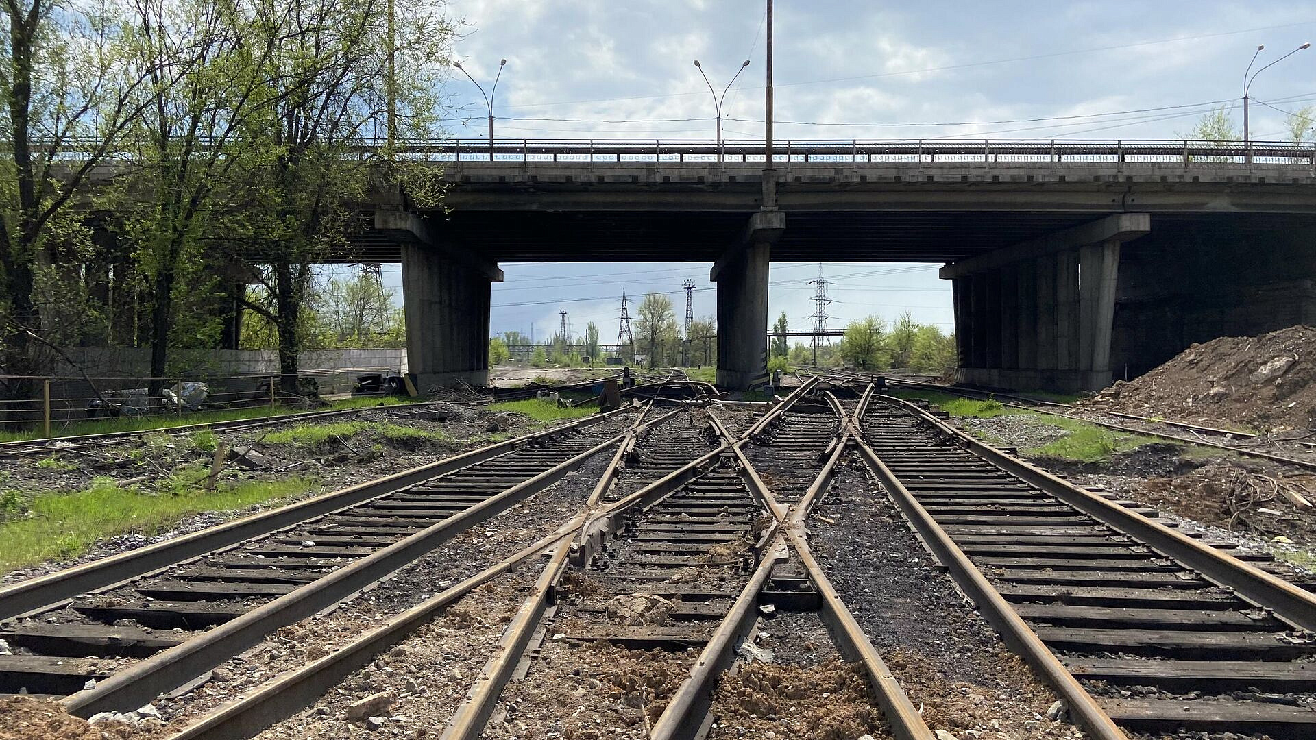 В Мордовии подросток погиб, упав с крыши электрички