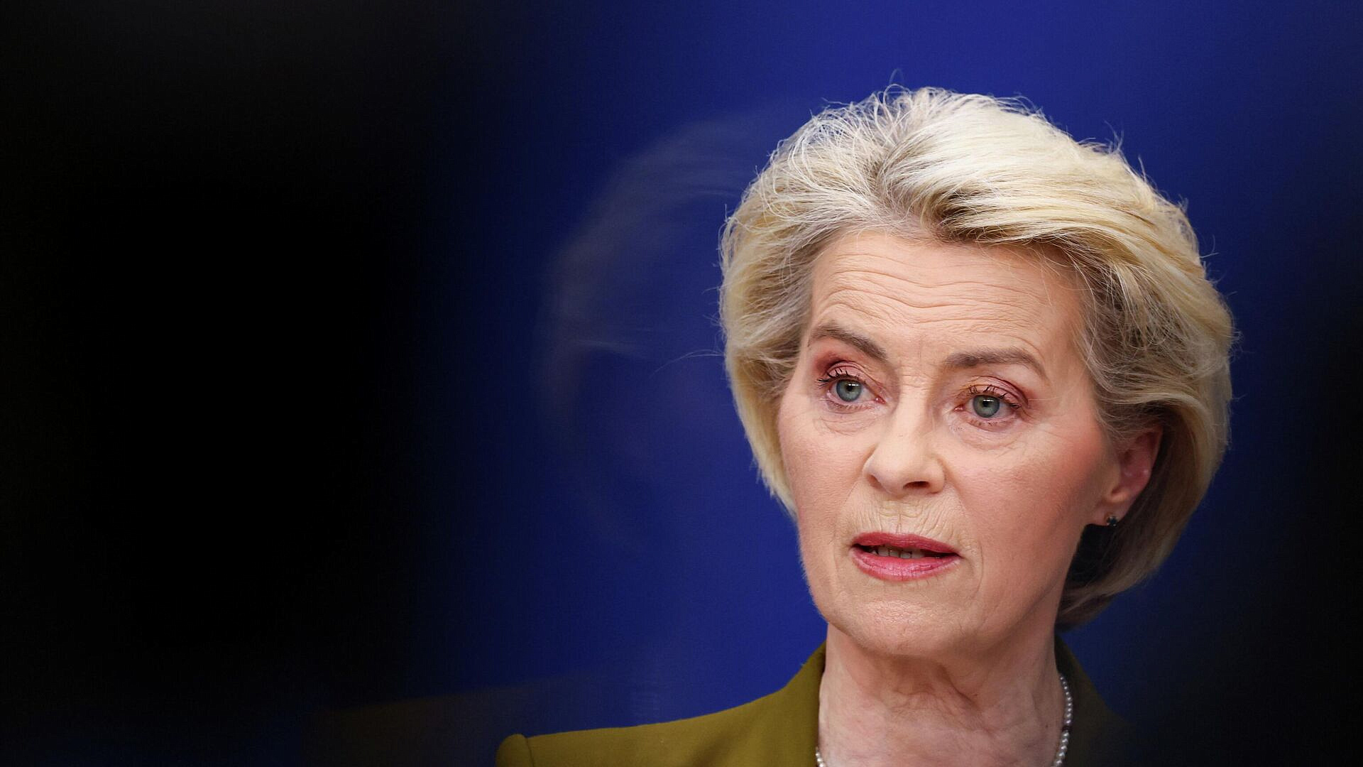 Глава Еврокомиссии прибыла с рабочим визитом в Баку