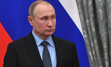 Путин присвоил почетное звание прима-балерине "Кремлевского балета"