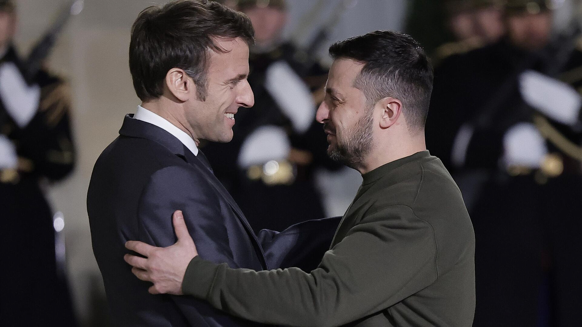 ������ � ��������� ��������� ���������� � ��������� ������������ �������