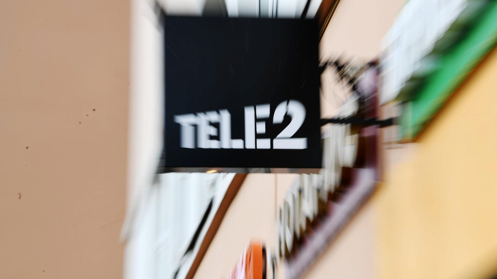 Tele2     