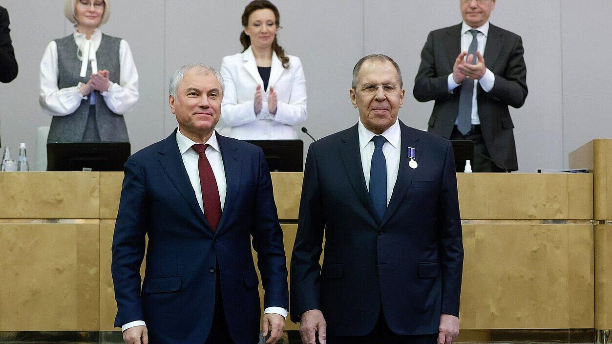 Лаврова наградили медалью Госдумы