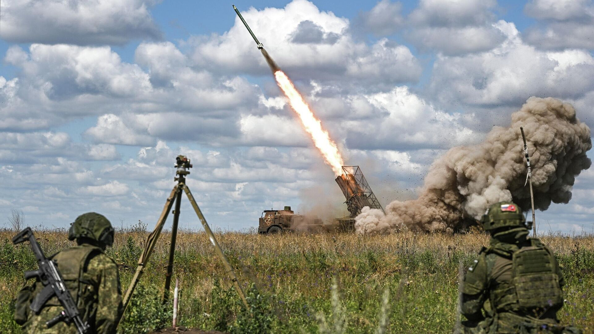 ��� �������� ����� 220 �������� � ���� �������� ����������� "��" �� �����