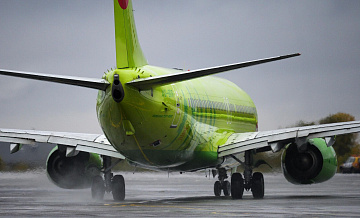 Рейс S7 экстренно сел в Петербурге из-за плохого самочувствия пассажира