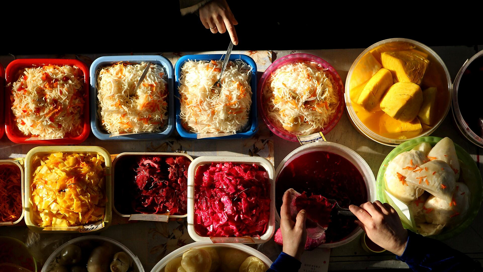 Врач рекомендовала съедать в день по 150 граммов квашеной капусты