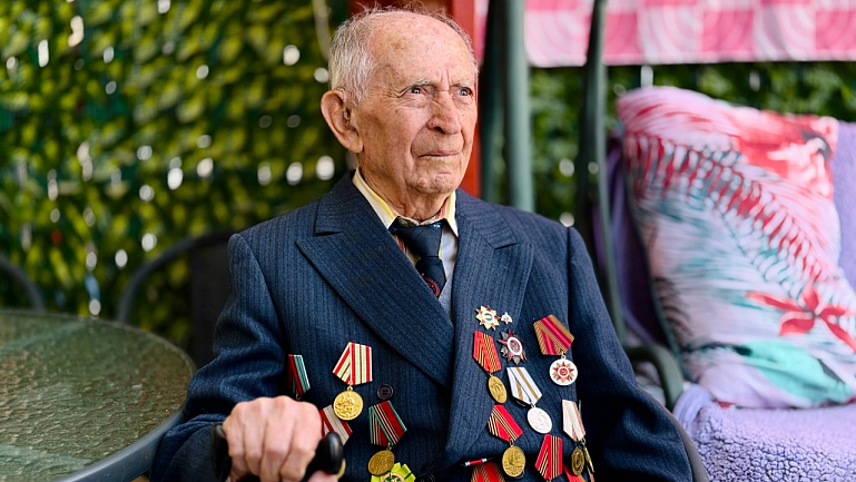 В Иерусалиме ветерану войны, дошедшему до Берлина, вручили медаль Победы