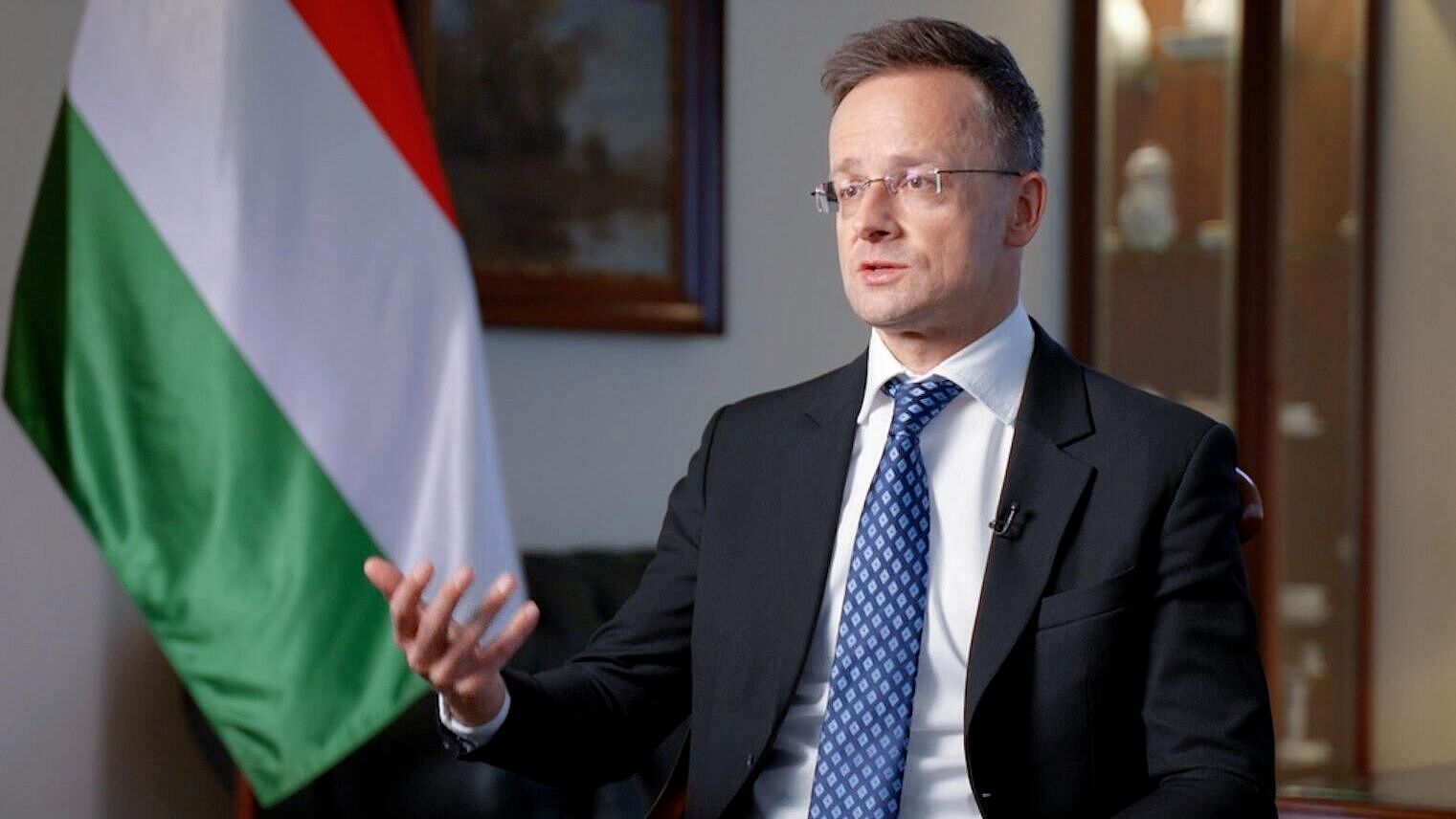 Страны НАТО согласились увеличить оборонные расходы, заявил Сийярто Страны НАТО согласились увеличить оборонные расходы, заявил Сийярто