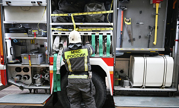 В Краснодарском крае вспыхнул пожар в теплицах после падения БПЛА