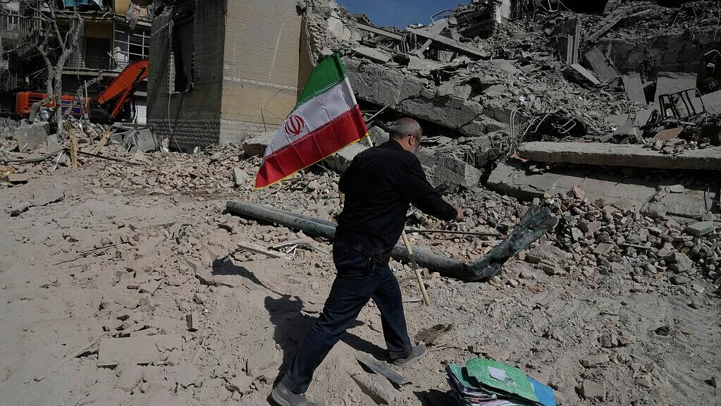 Иран заподозрил Израиль в ударах по гражданским целям в арабских странах