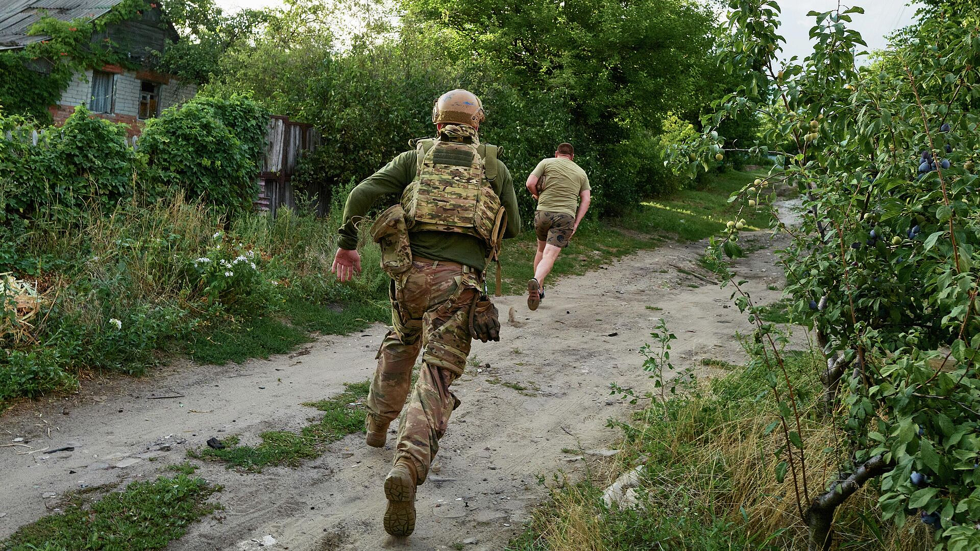 ���������� ��������� ����� �������� ������ � ����������