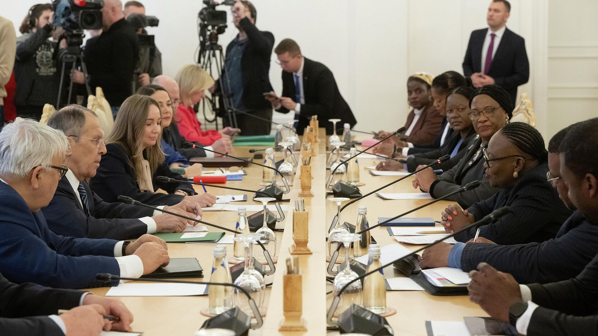 ��������� ��������������� ������ � ������� ������� � �������