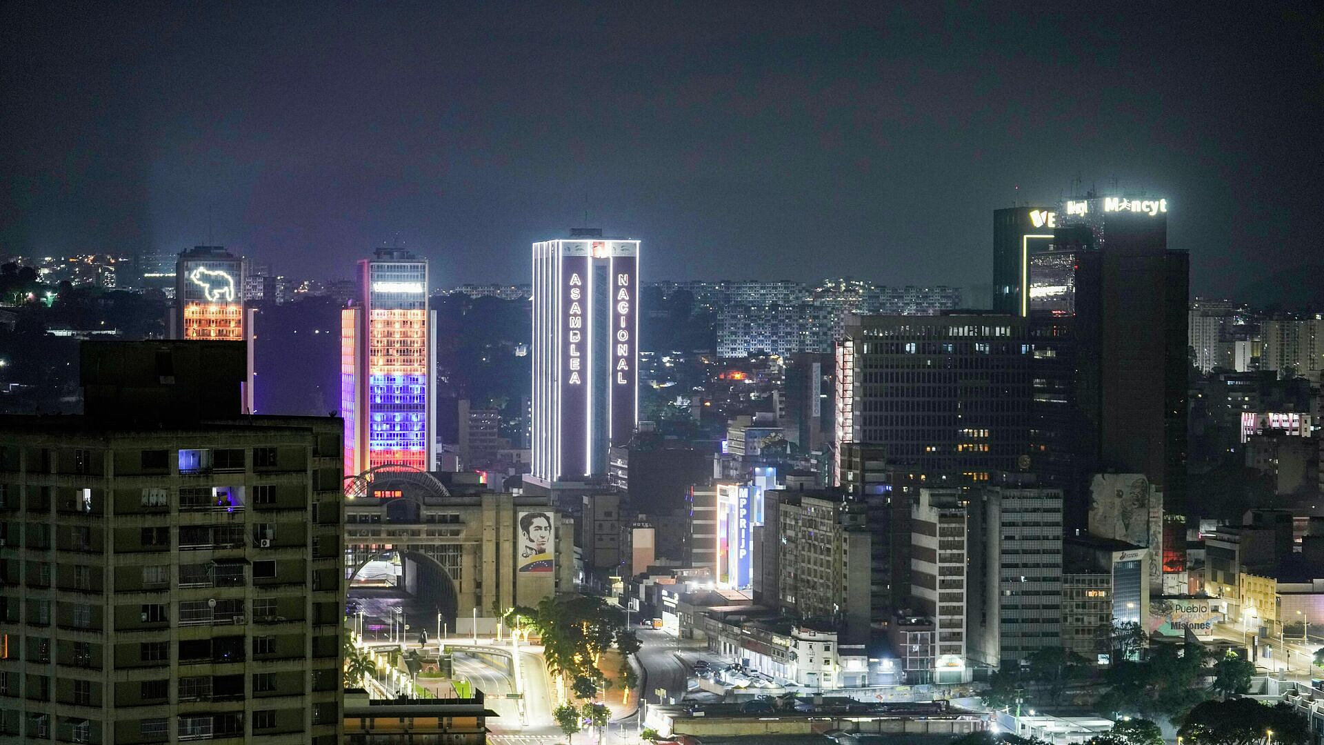 В Венесуэле более двух тысяч человек получили свободу по амнистии