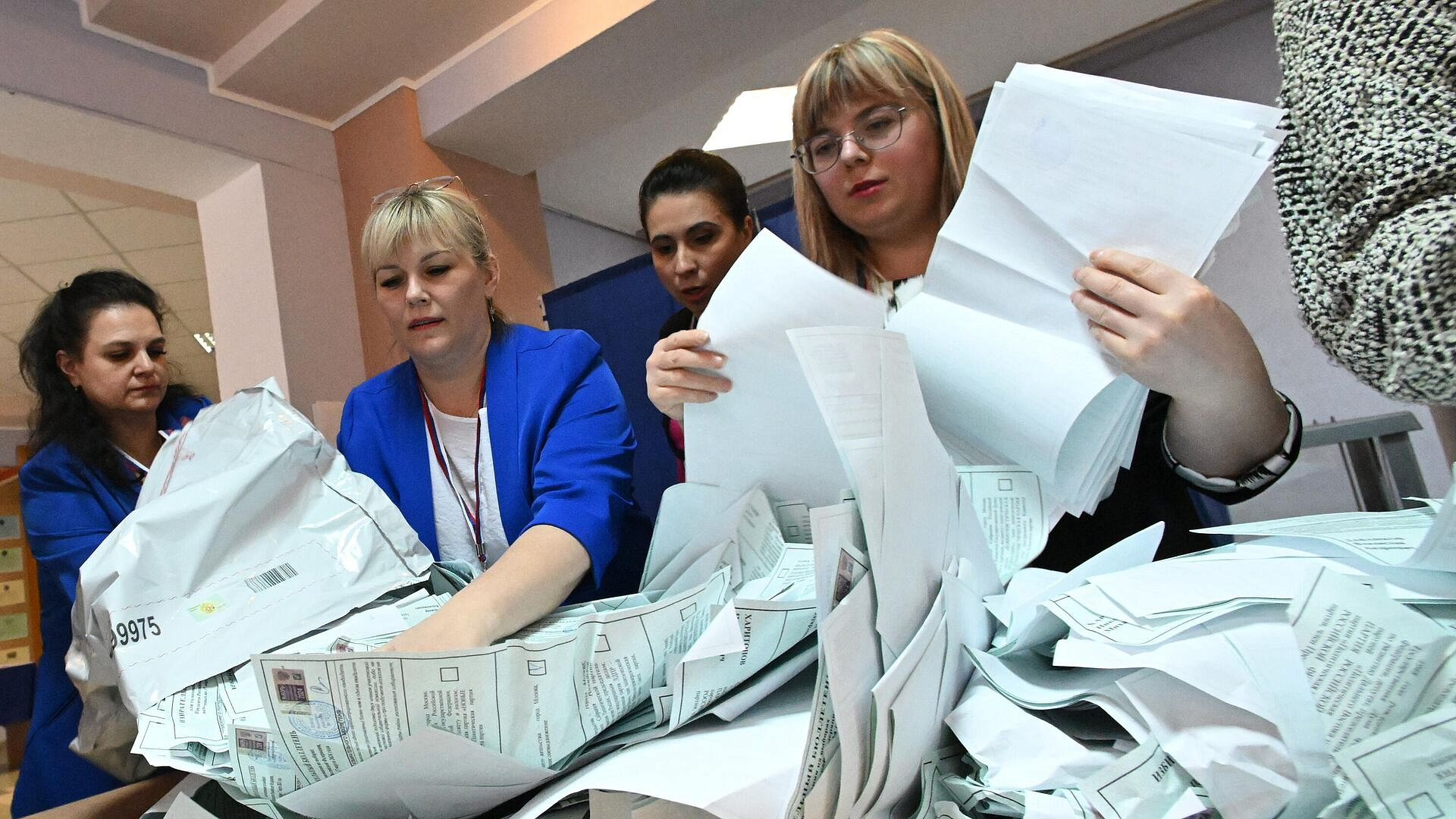 В нижегородском Дзержинске пресекли попытку поджога урны