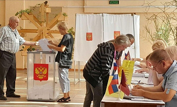 "Единая Россия" лидирует на выборах в Брянской области