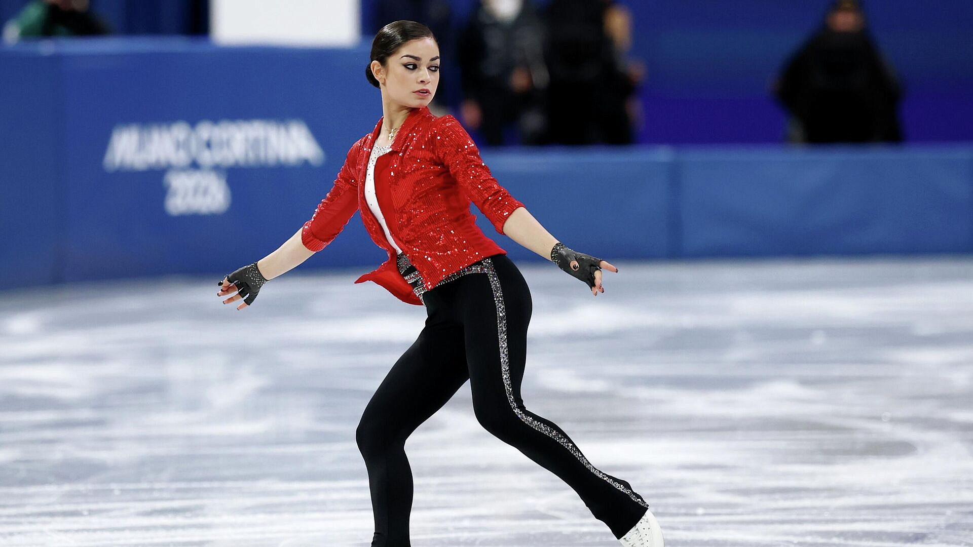 Болельщики Петросян нашли способ обойти запрет на российскую символику