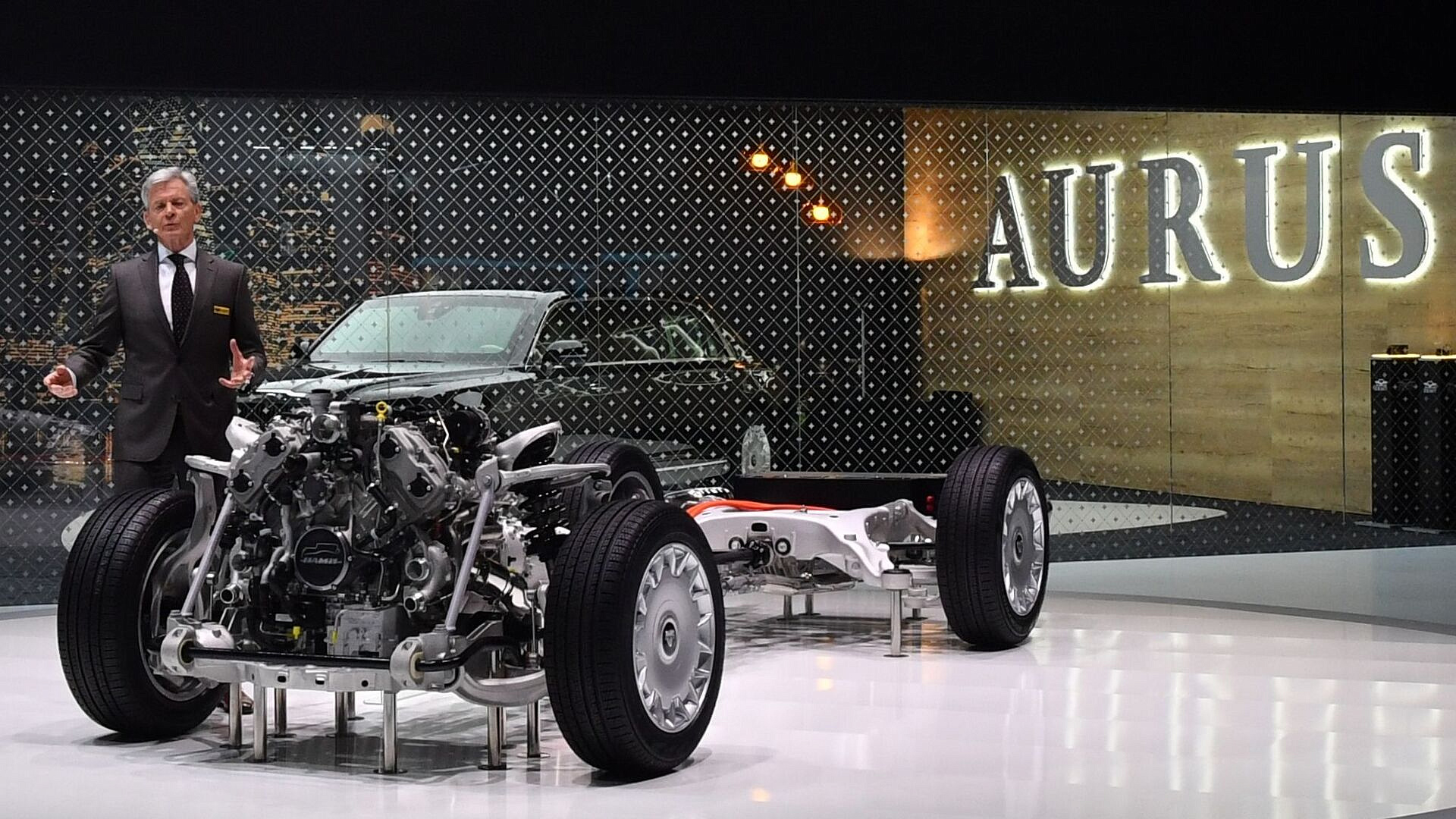 "КамАЗ" стал совладельцем "Ауруса"