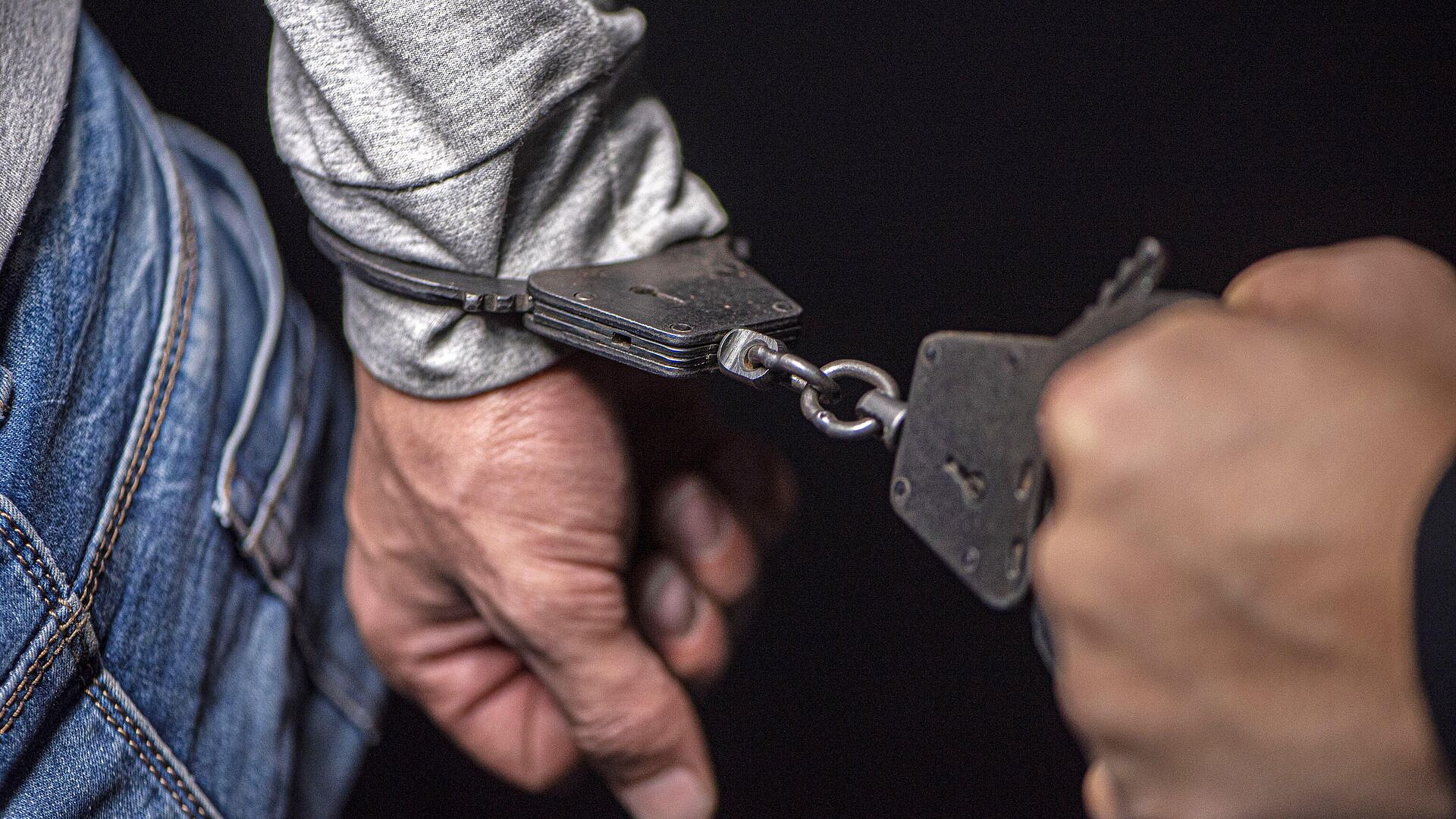 Суд в Екатеринбурге арестовал мужчину, давшего боксерше пощечину