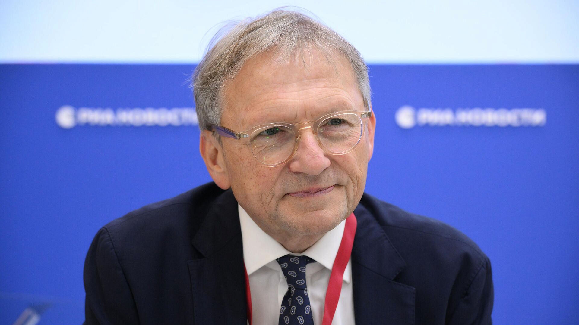 Титов оценил перспективы отмены санкций против России