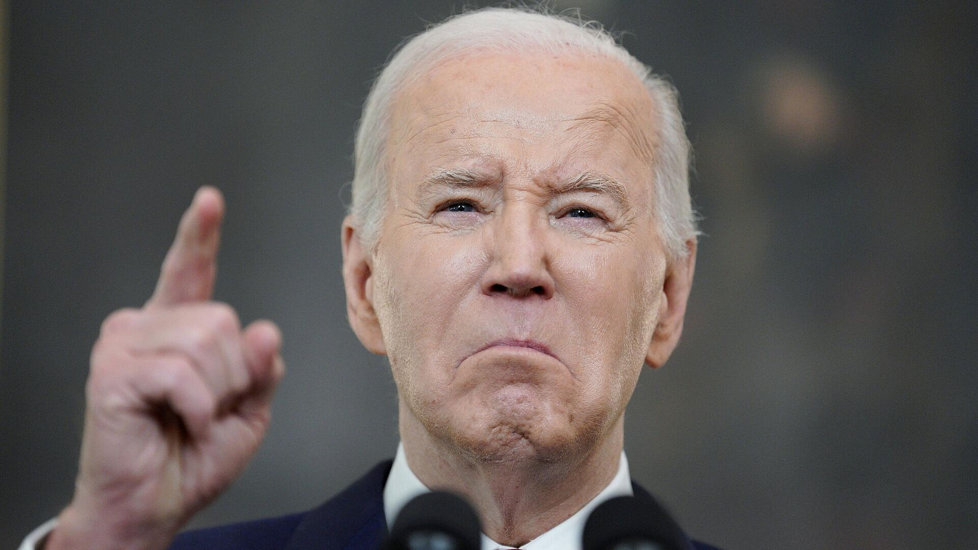 ������ ��������� ������� ������������ � ���� ���������