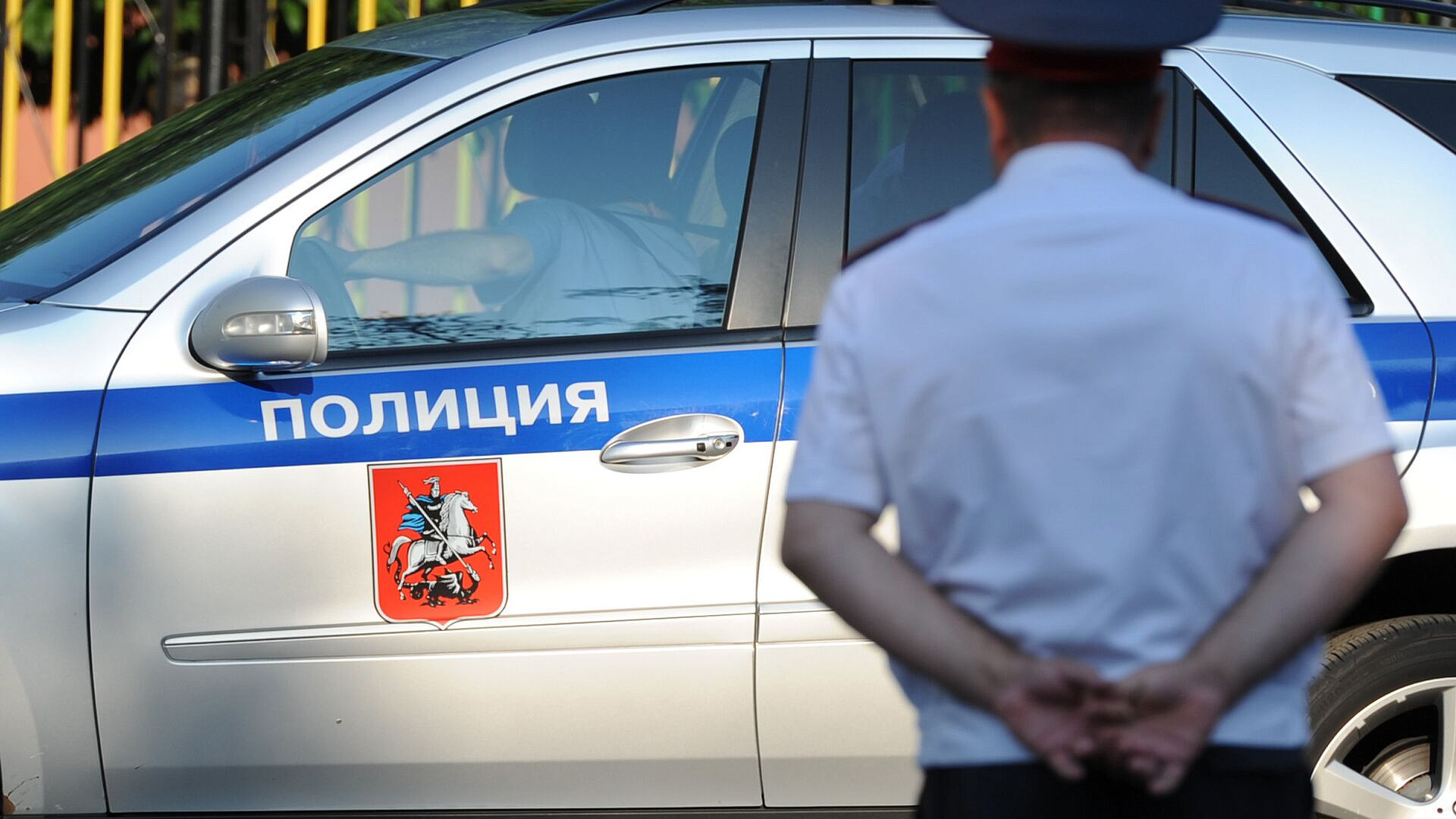 В Москве задержали мужчину, взорвавшего страйкбольную гранату В Москве задержали мужчину, взорвавшего страйкбольную гранату