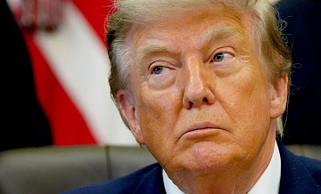 СМИ: Трамп хочет ввести сбор за проход грузов через Ормузский пролив