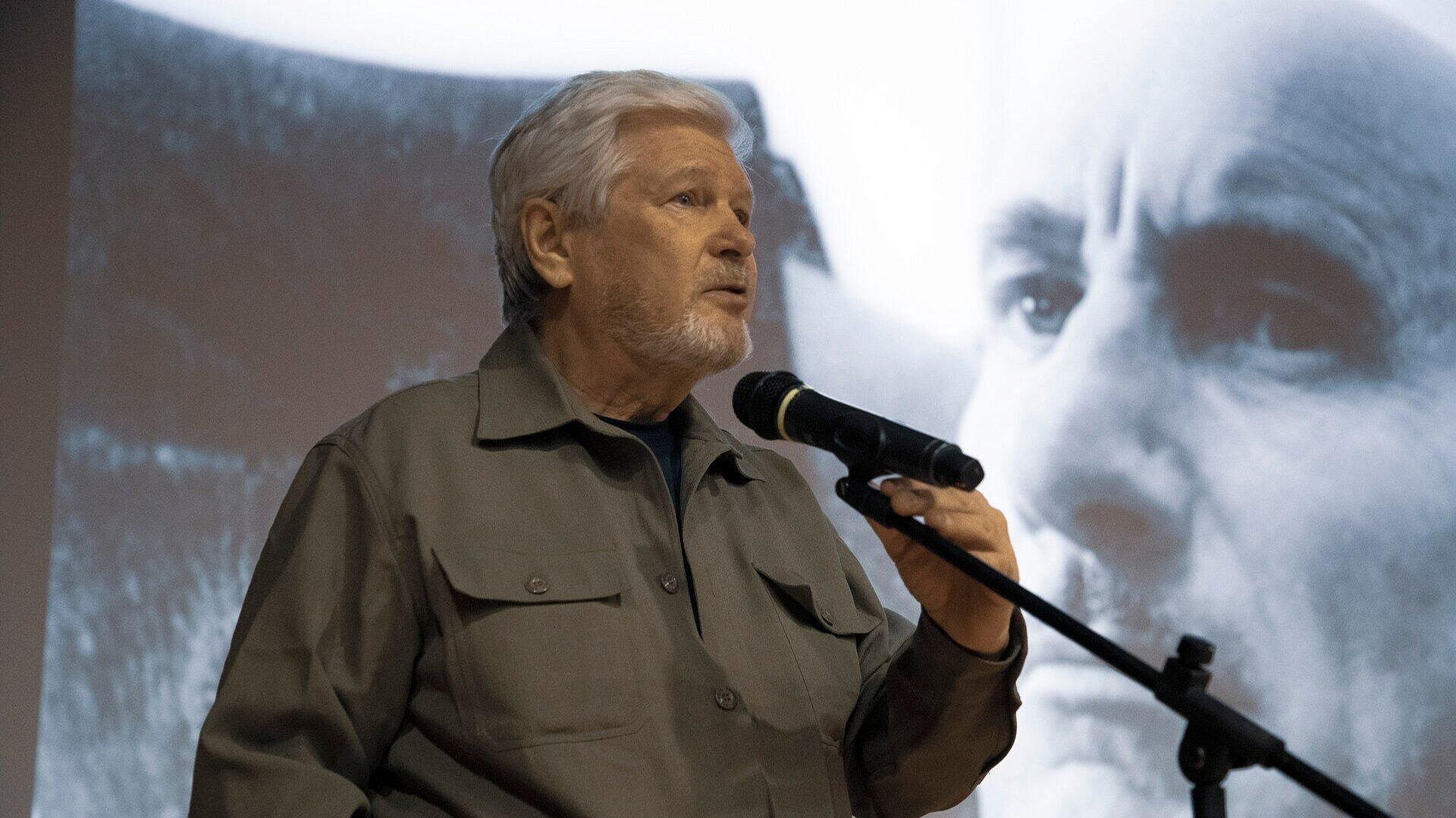 Умер режиссер Олег Шухер