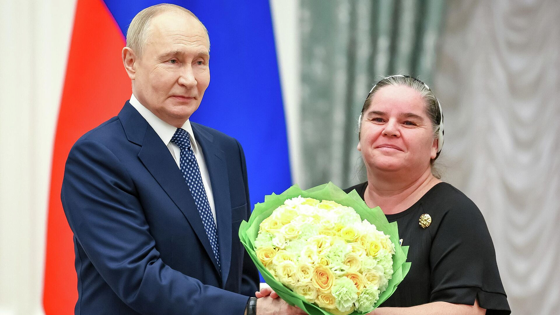 Отец 15 детей рассказал, как семья добиралась на встречу с Путиным
