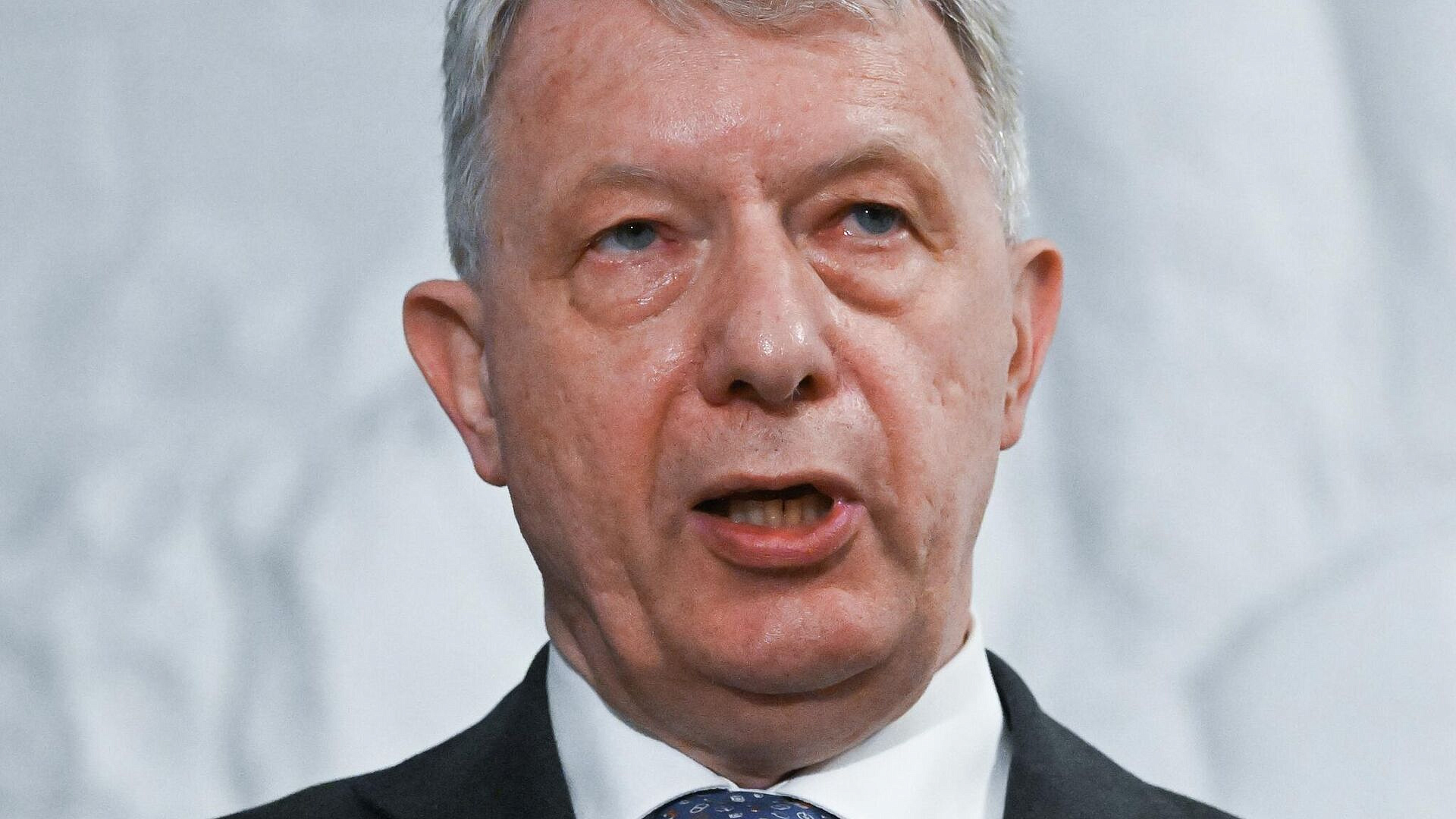 Картайзер призвал Европу начать диалог с Россией с более низкого уровня