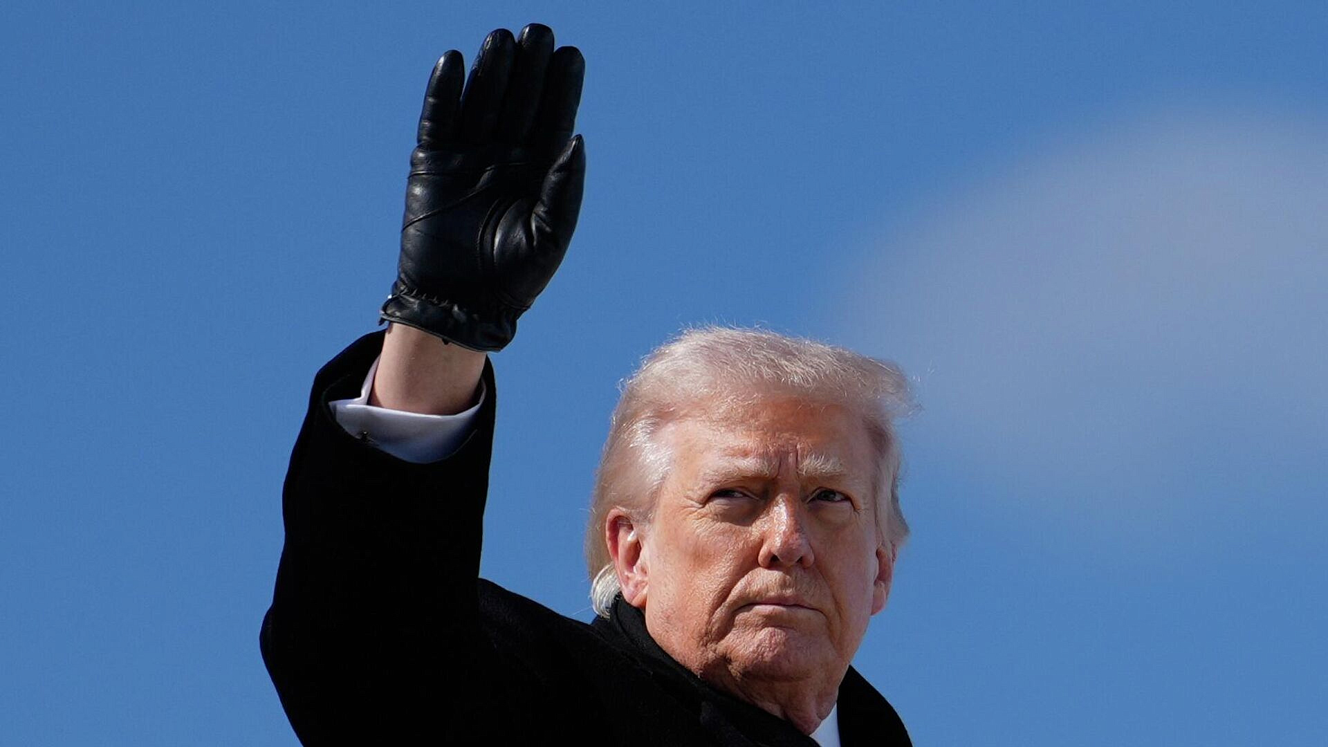 "Происходит все чаще". СМИ рассказали о новом ударе Трампа по Украине