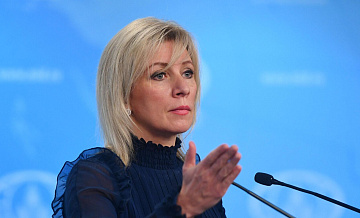 Зеленский мог бы отменить дискриминационные законы, заявила Захарова