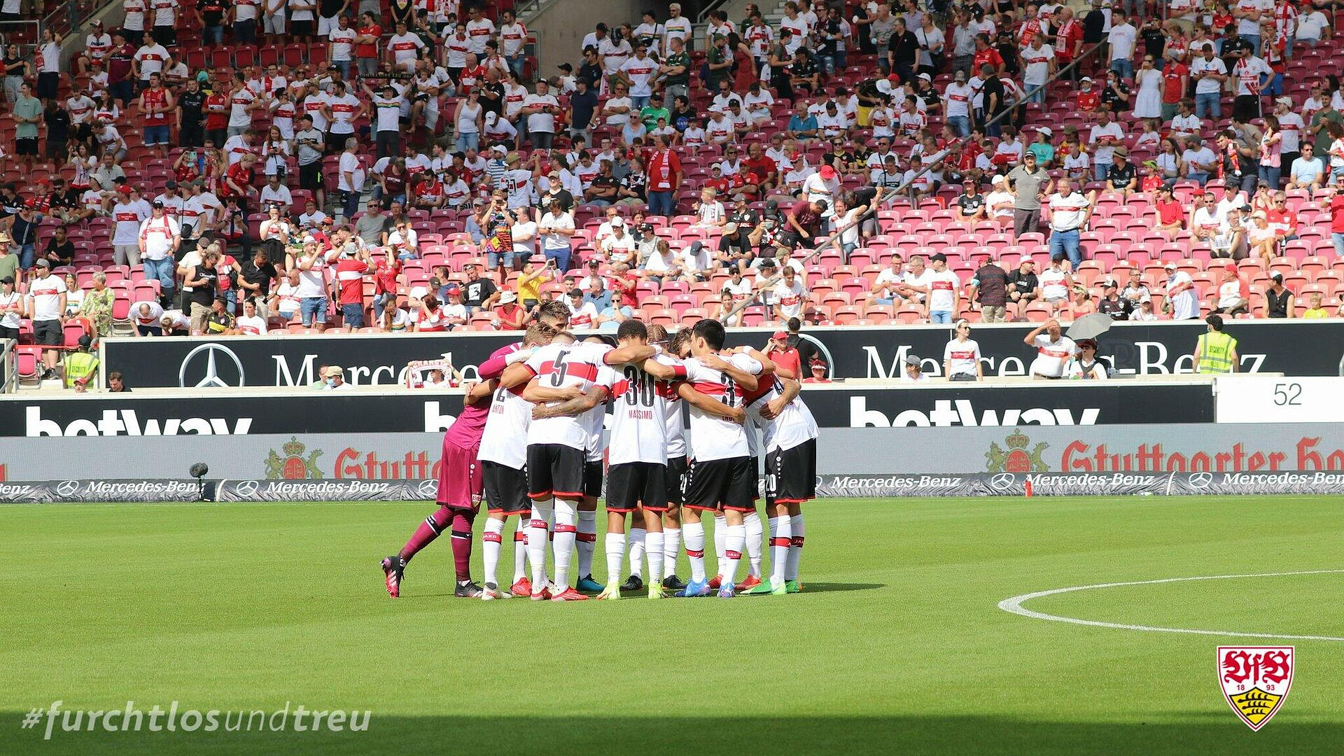 "Штутгарт" обыграл "Лейпциг" в матче чемпионата Германии по футболу