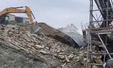 После схода грунта на стройке в Геленджике завели дело