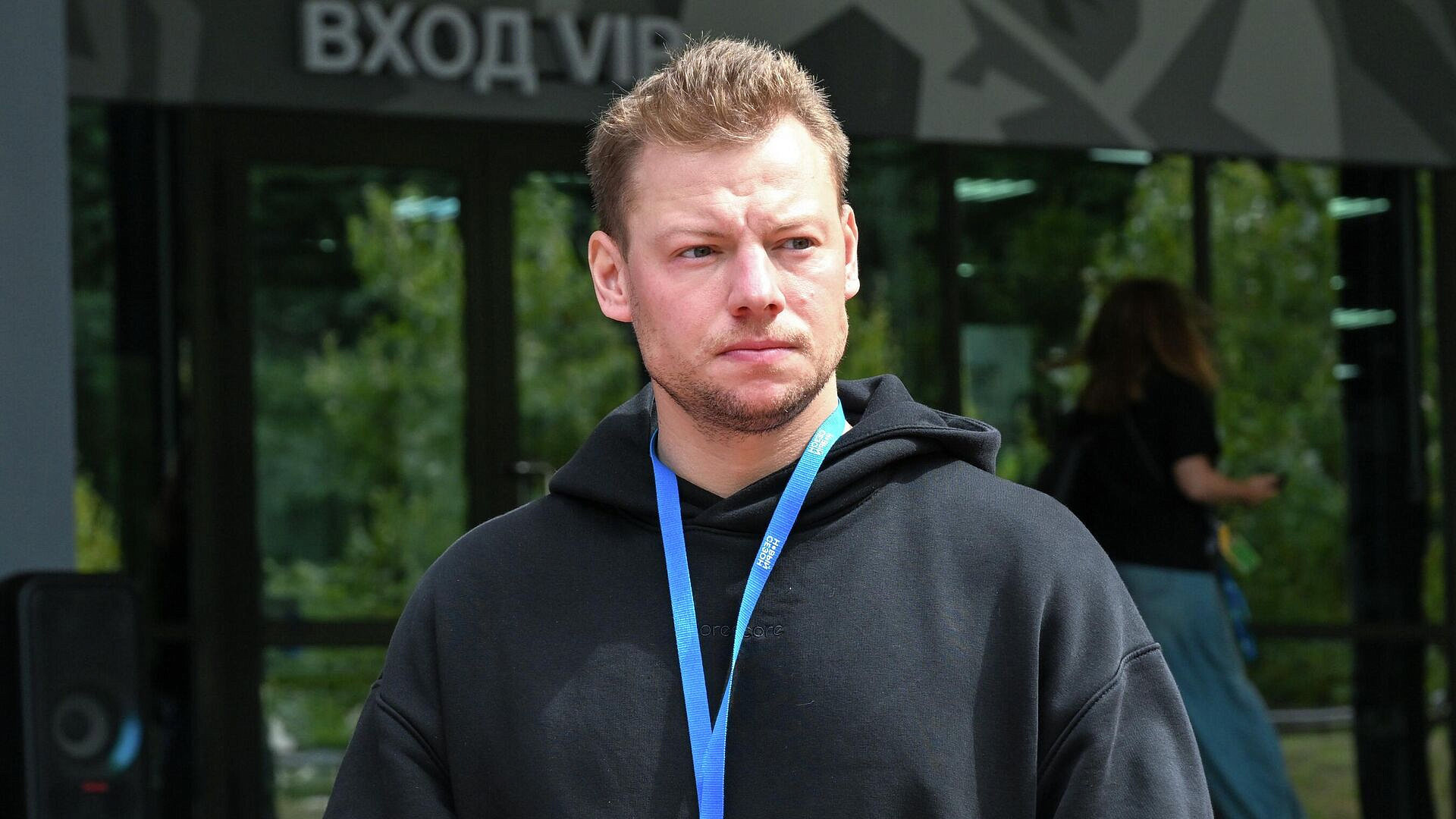 Cбежал из США и стал гопником: русский атлет раскрылся вместе с Нагиевым