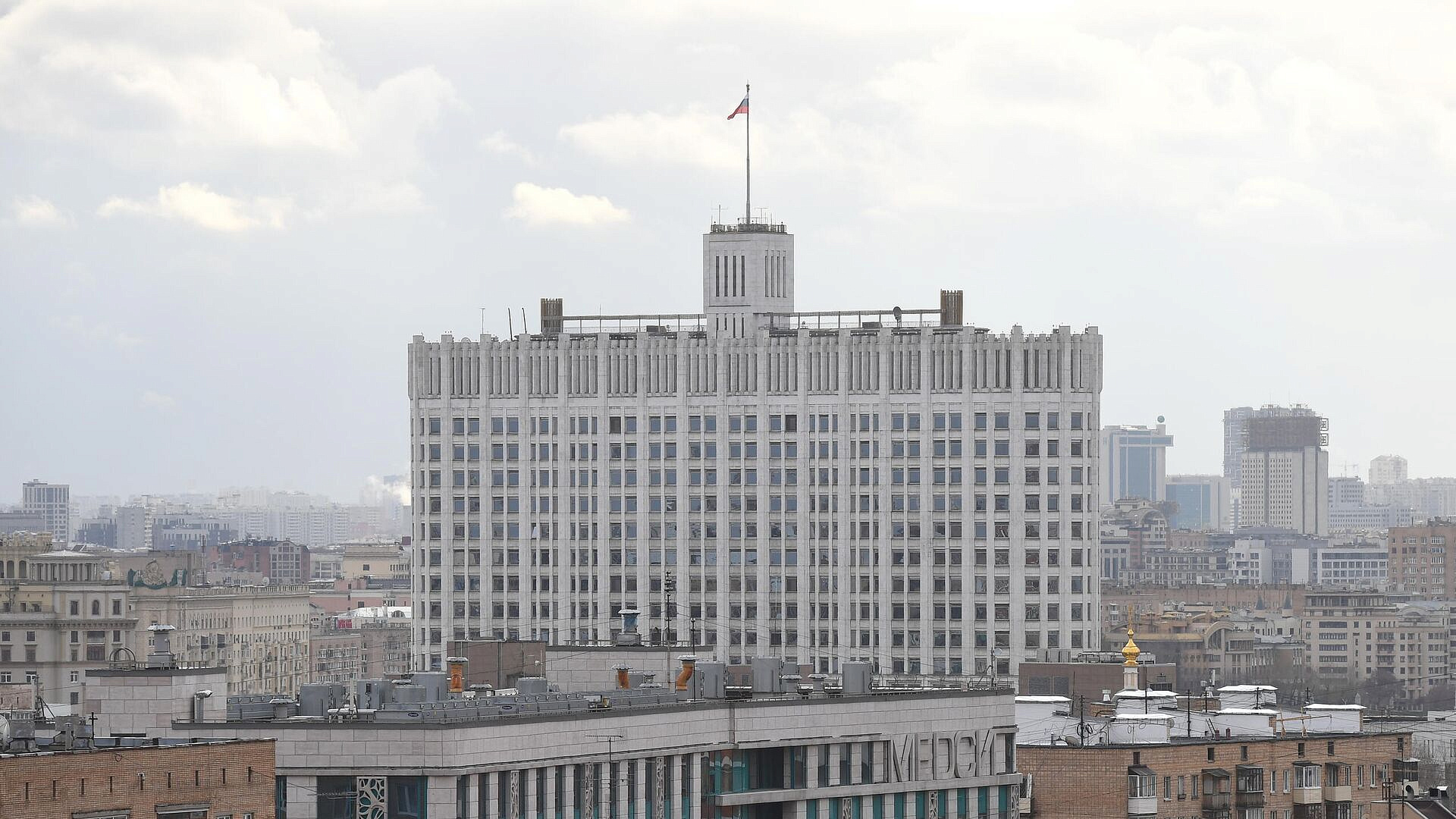 Правительство выделит более двух миллиардов рублей на поддержку экспортеров