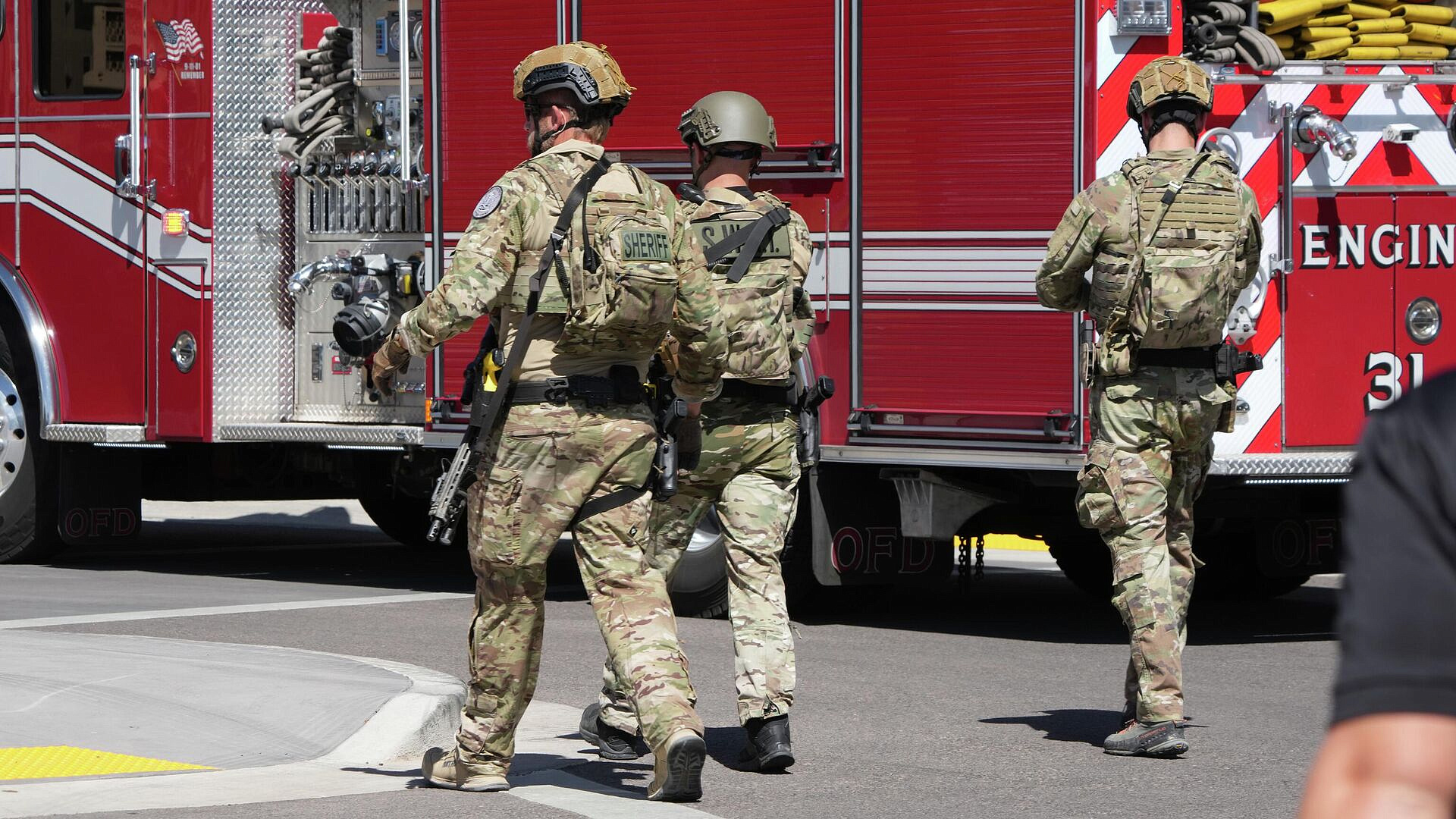 На винтовке, из которой могли убить Кирка, есть инициалы, сообщил CNN