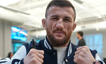Двалишвили признали бойцом года на премии World MMA Awards 